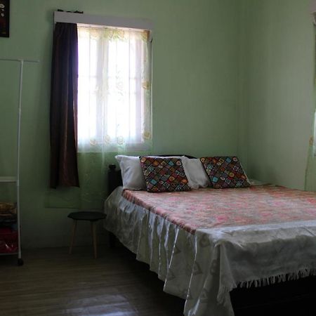 Harry'S Bed And Breakfast1 Shillong Exteriör bild