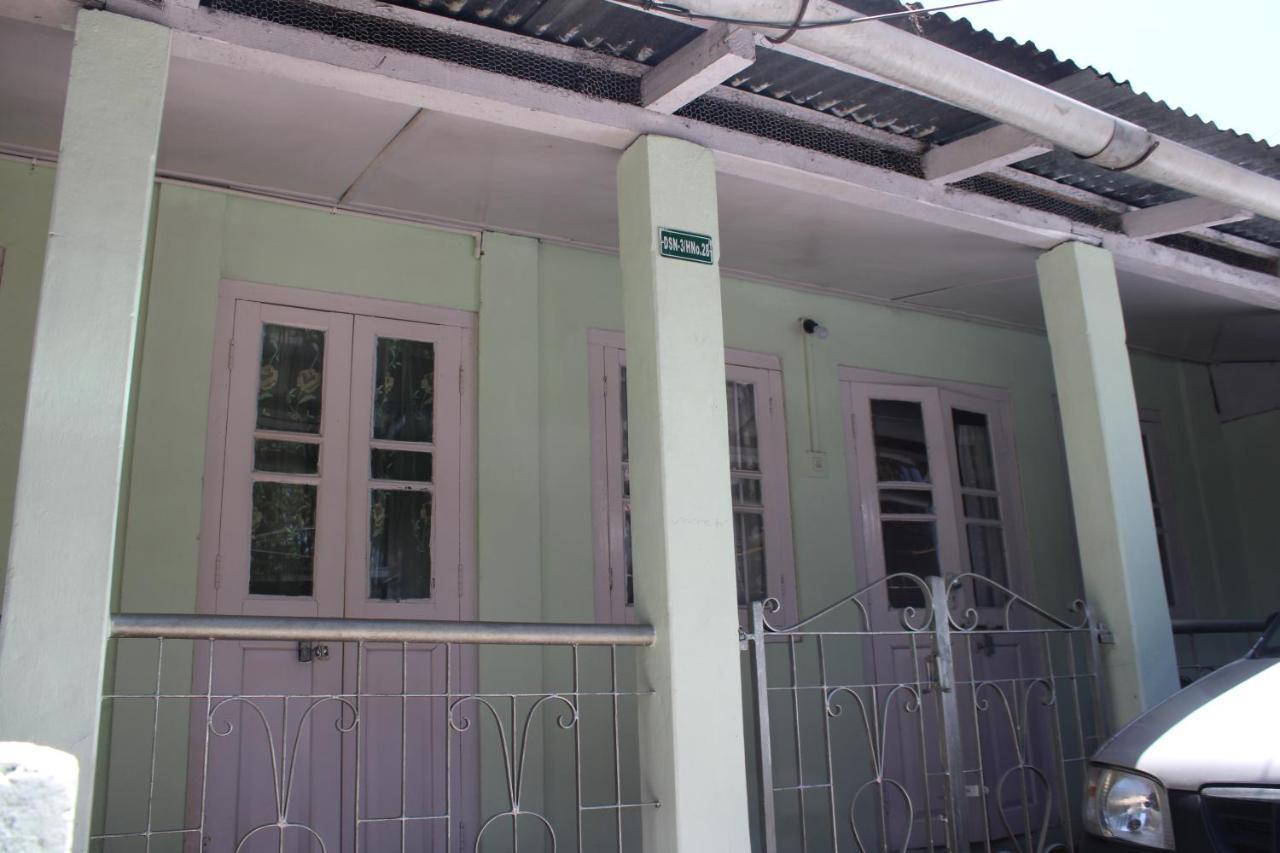 Harry'S Bed And Breakfast1 Shillong Exteriör bild